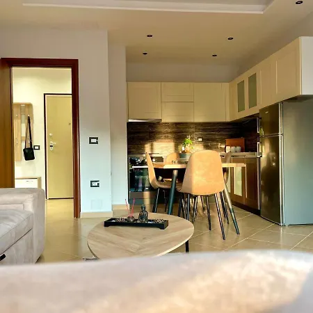 Sea Breeze Apartment Vlore Exterior photo